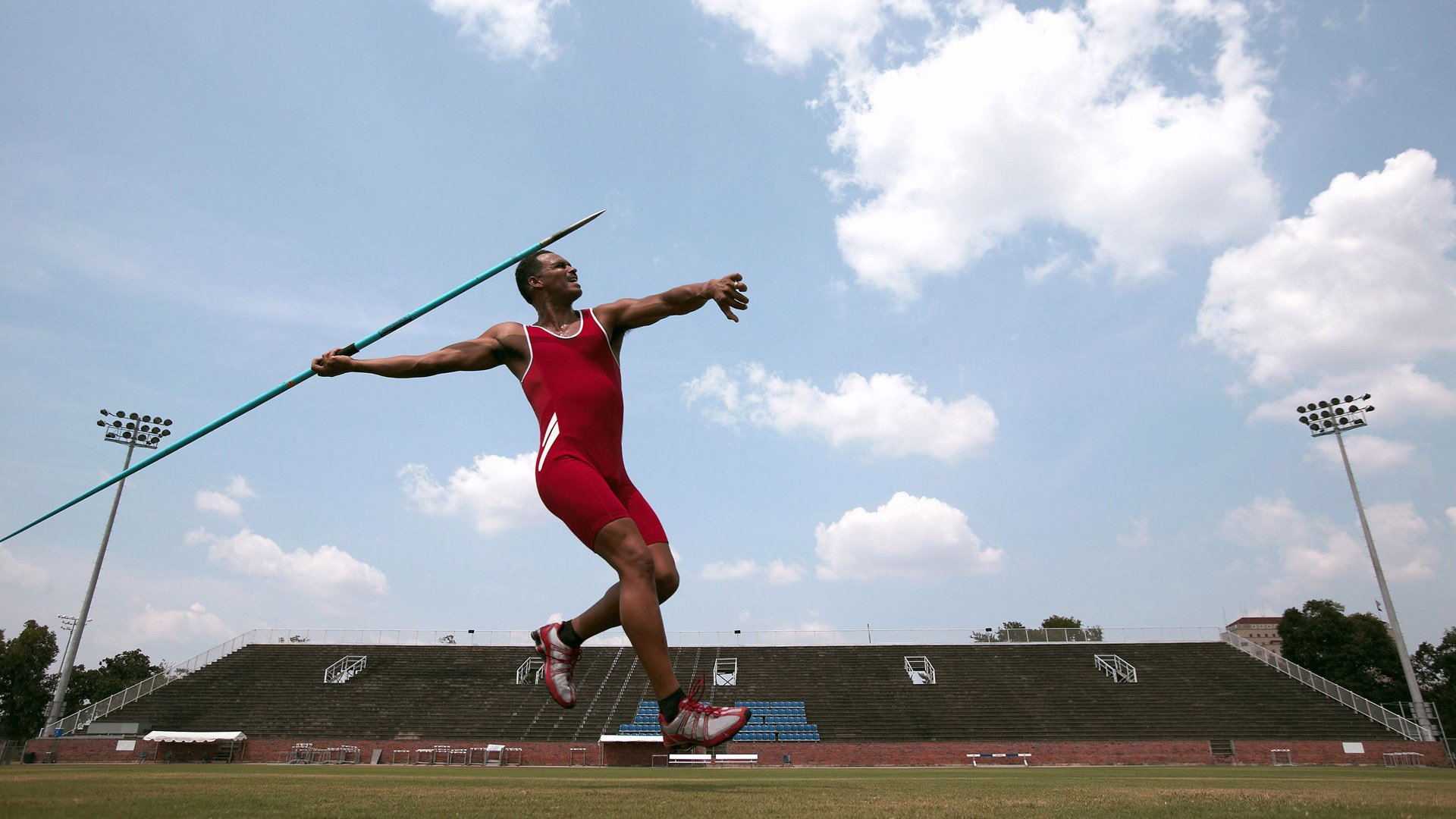季后赛是否普遍节奏偏慢以控制失误，季后赛会打多久