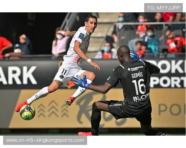 巴黎引援新战略：聚焦战术适配与商业价值的双重振兴