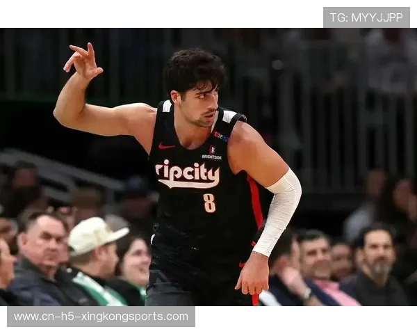 开拓者憾负！阿夫迪亚33+11+8，赛后拥抱致意，阿夫迪亚集锦